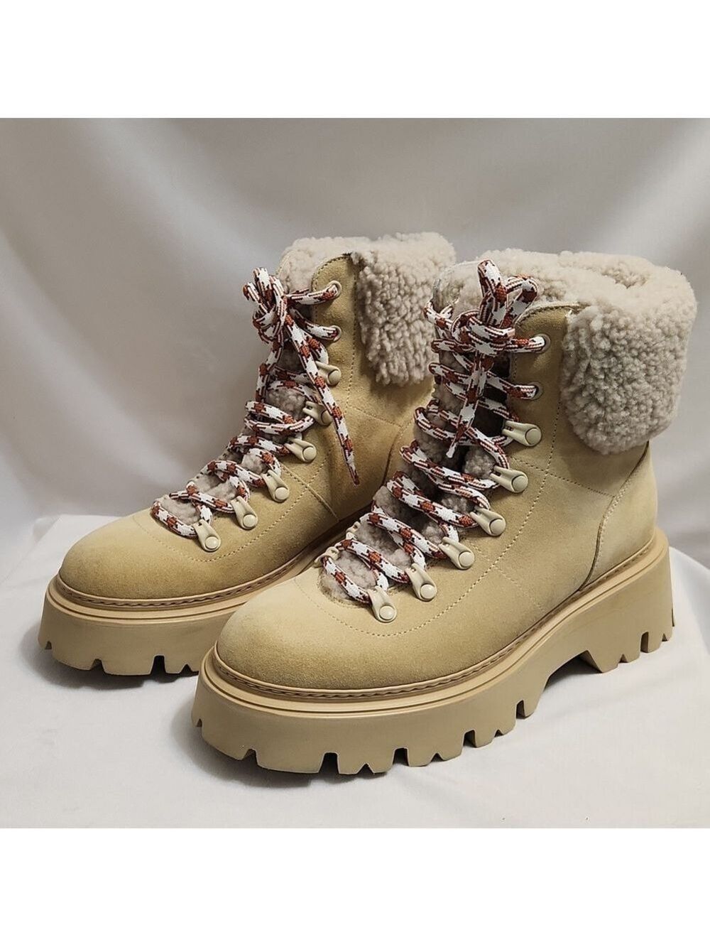 Woolrich Suede Sheepskin Calf Leather Chunky Lug Sole Hiking Boots (W Size 7) - Picture 6 of 12